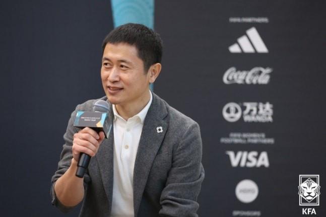 188金宝博体育-韩国前国脚李荣杓：捷克队后防存在问题，韩国可以创造出机会